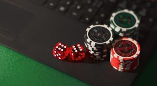 Is Online Gambling Safe For Beginners? Reveal The Informative Facts Below!