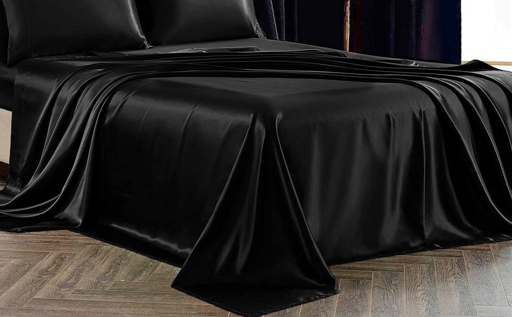 How Can You Choose A Platform For Buying Silk Bedding?