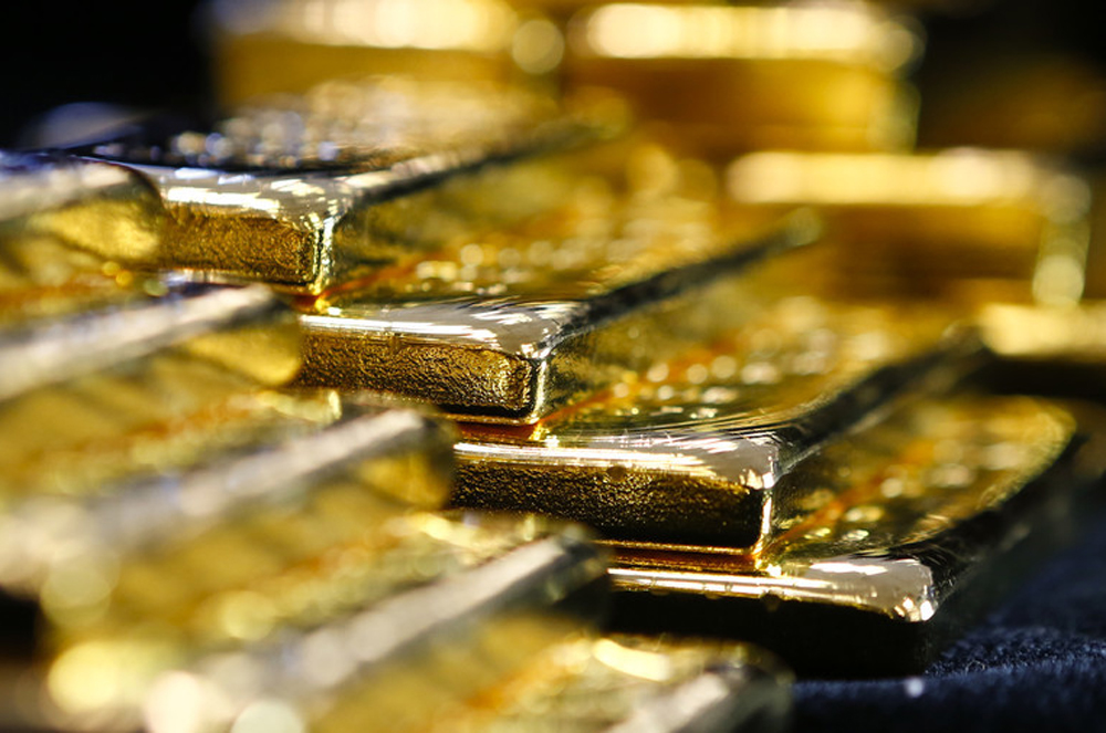Dips in Gold Value: Factors to Consider